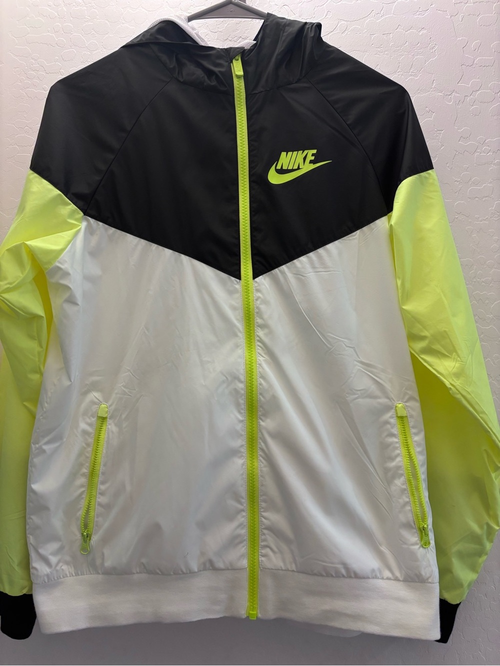 Nike Men’s Black, White & Neon Yellow Hooded Windbreaker